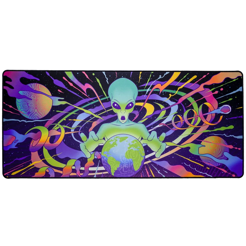MIGHTY ALIEN DESKMAT