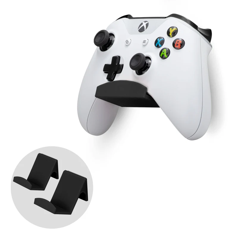 Lot de plusieurs supports muraux universels pour manettes de jeu (UGC1) compatibles avec Xbox, PlayStation, PC et autres consoles.