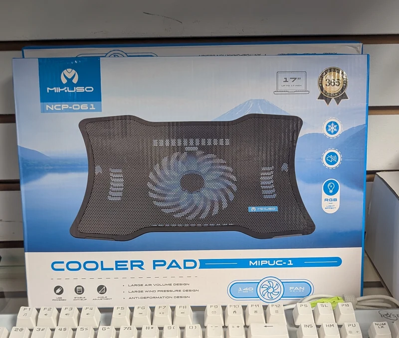 Support Refroidisseur pour Laptop 15–17 RGB – Cooler Pad Ventilé Gaming (Neuf)