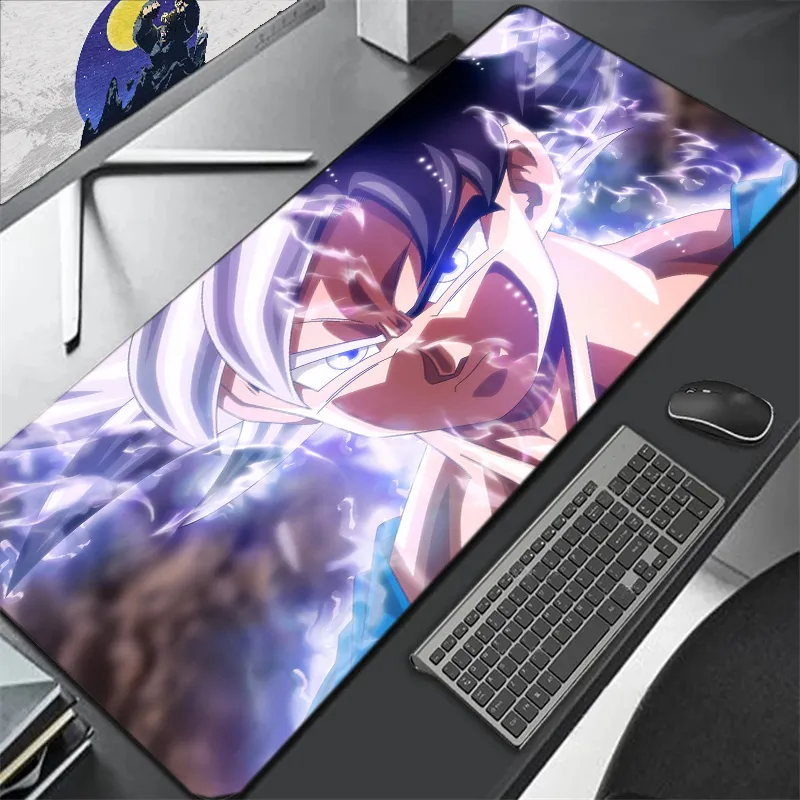 Tapis de souris dragon ball Z goku regard de tueur