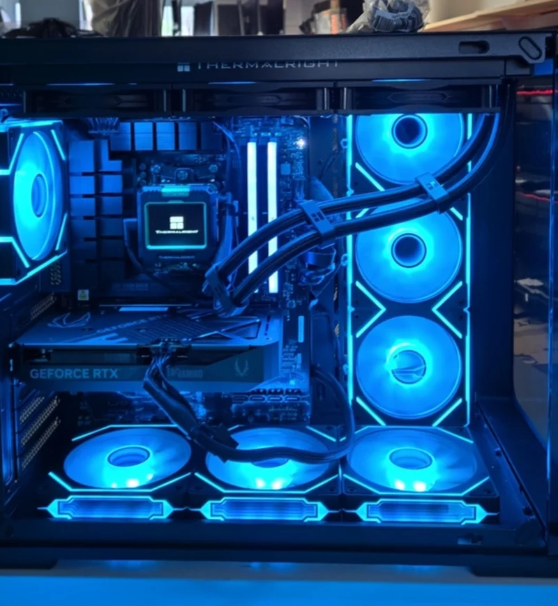 PC GAMING NEUF RTX5060Ti 16GB RYZEN 9 9950X 32GB DDR5 SSD 1TB NVMe ASUS TUF WiFi