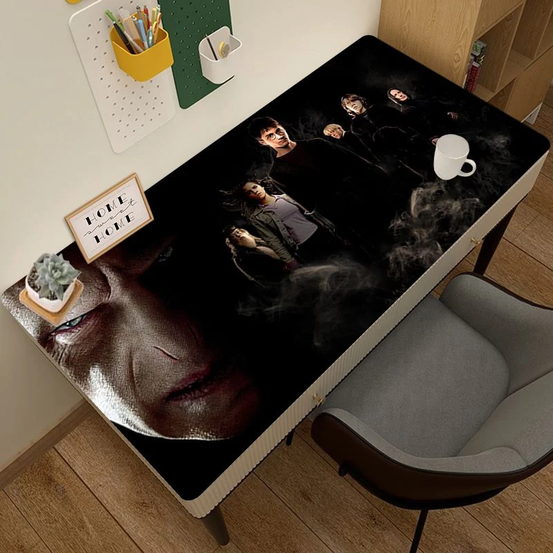 Tapis de souris XXL Harry Potter visage de Lord Voldemort