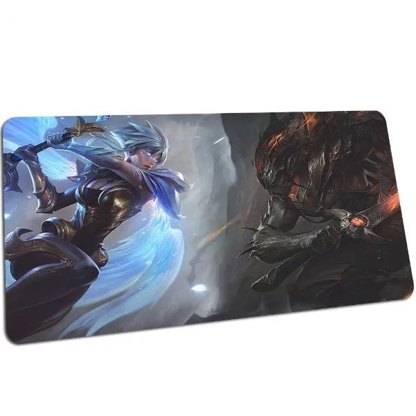 Tapis de souris XXL League Of Legends Riven vs Yasuo