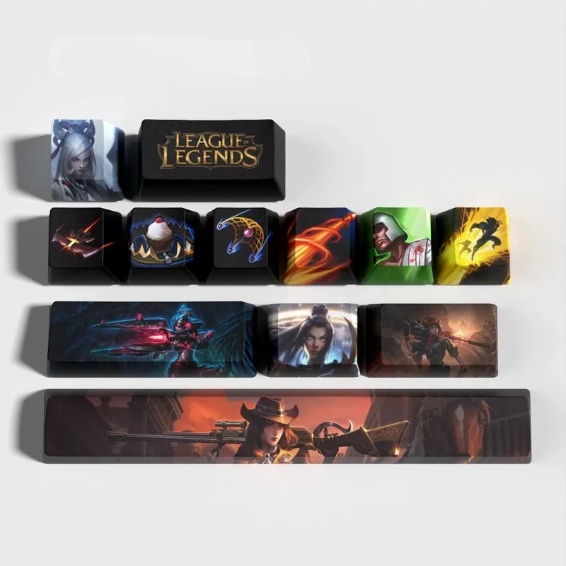 Keycaps Caitlyn League of Legends – finesse de gravure et légendes qui restent lisibles