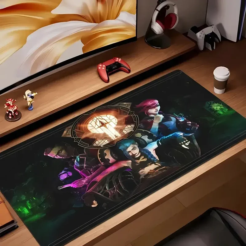 Tapis de souris XXL Jinx, Vi et Silco – le trio d'Arcane