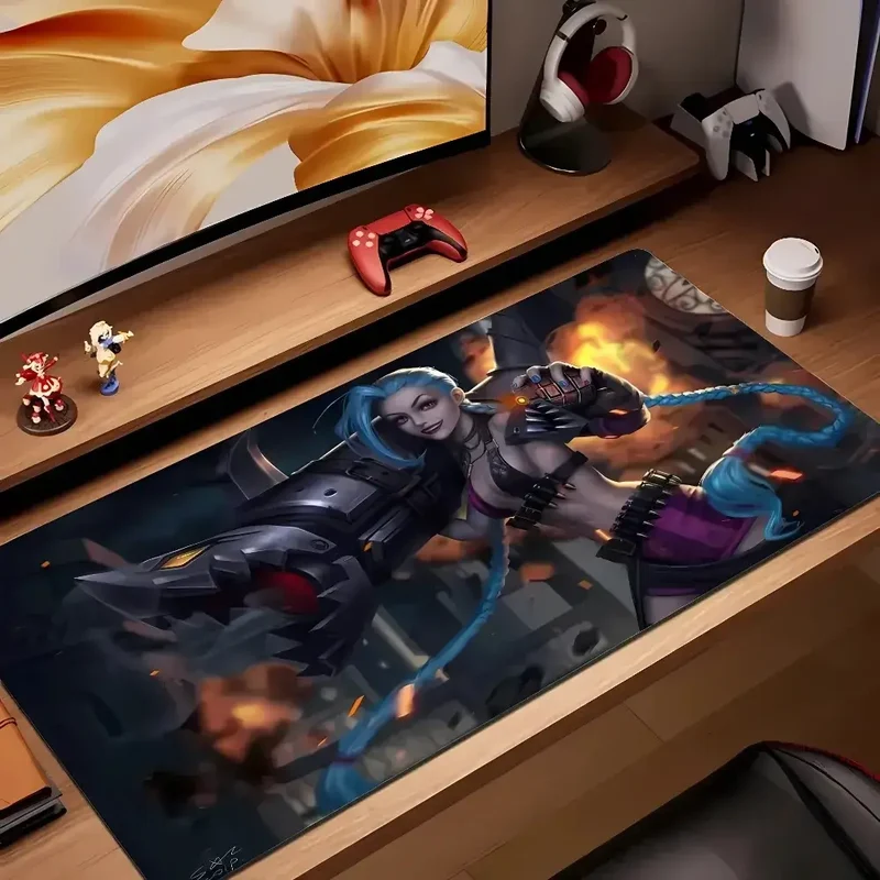 Un duo explosif pour ton setup – Tapis de souris XXL Jinx & Poiscaille